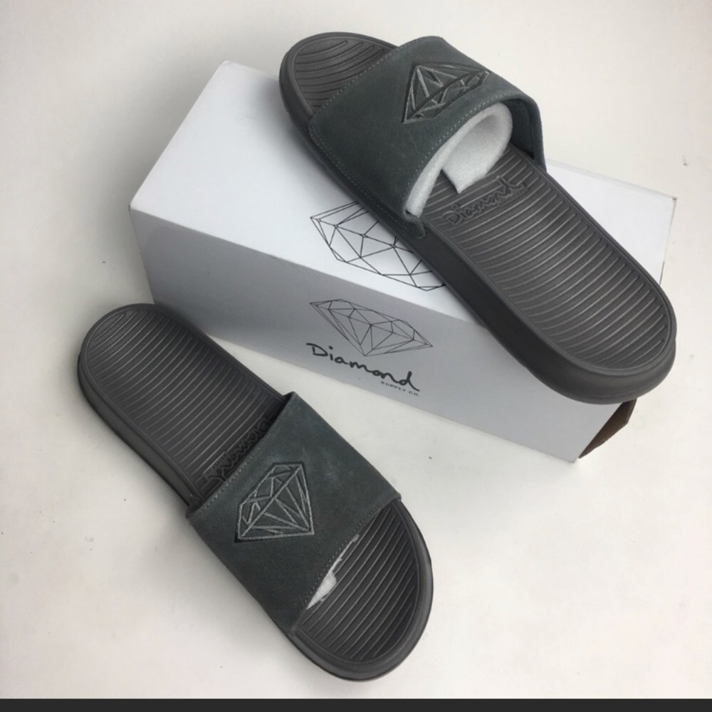 Diamond supply co. Slides